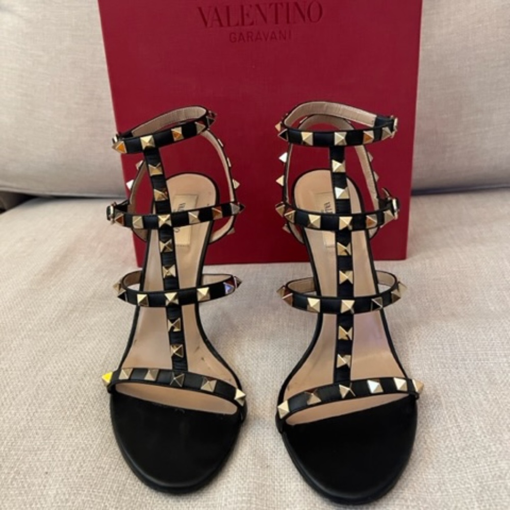 Valentino Garavani Rockstud 105mm Caged Leather High-Heel Sandals
